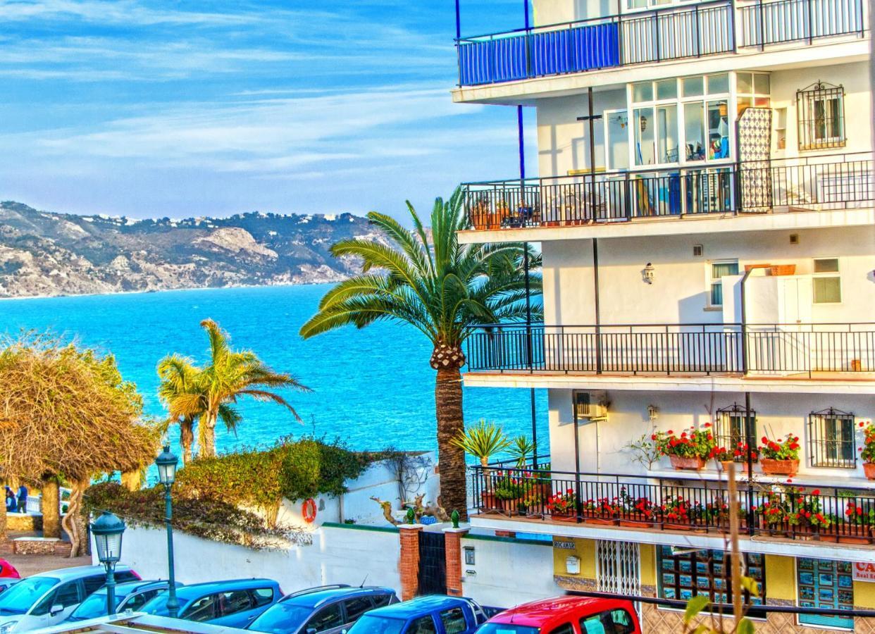Nerja Center Apartment With Sea View Екстер'єр фото