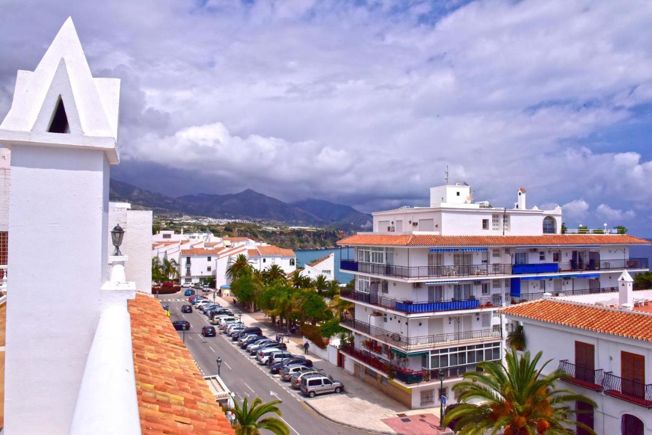 Nerja Center Apartment With Sea View Екстер'єр фото