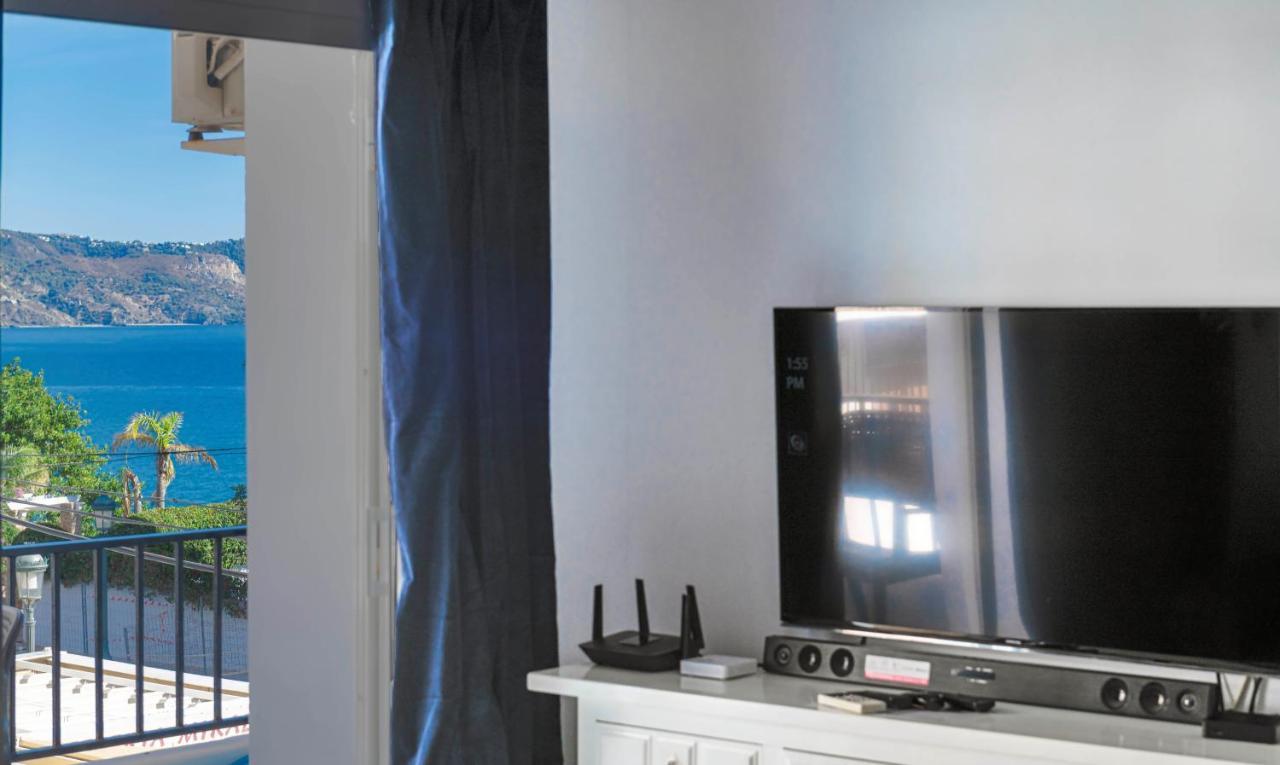 Nerja Center Apartment With Sea View Екстер'єр фото